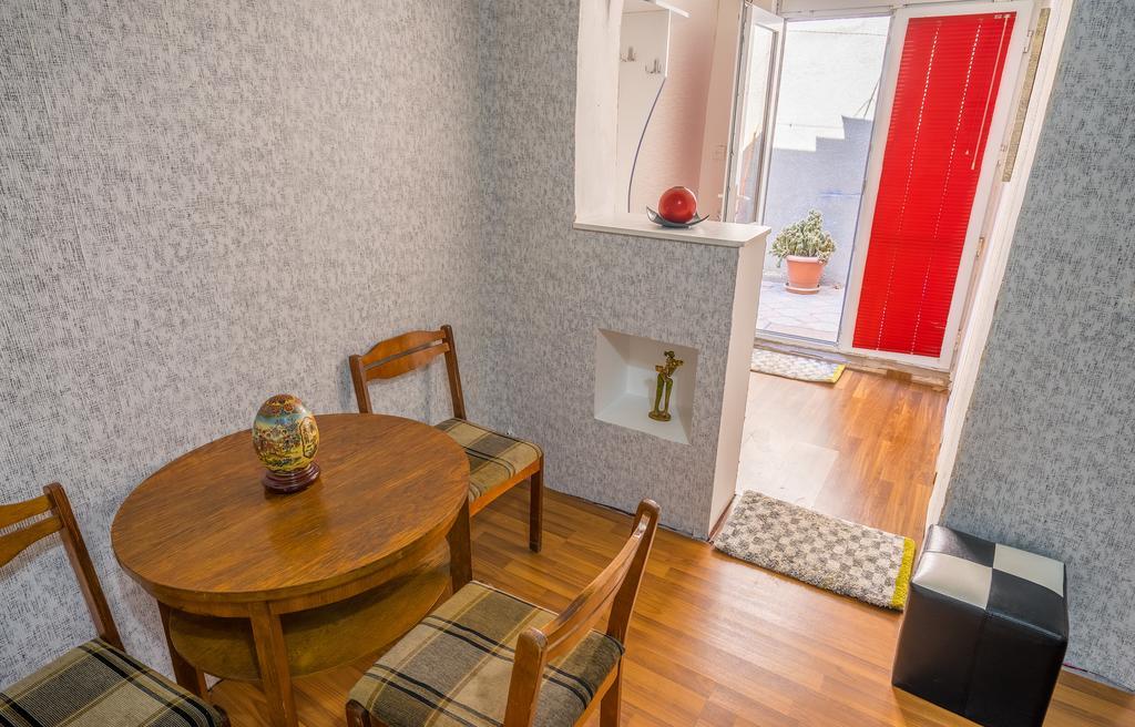 Tbilisi 300 Apartment ภายนอก รูปภาพ